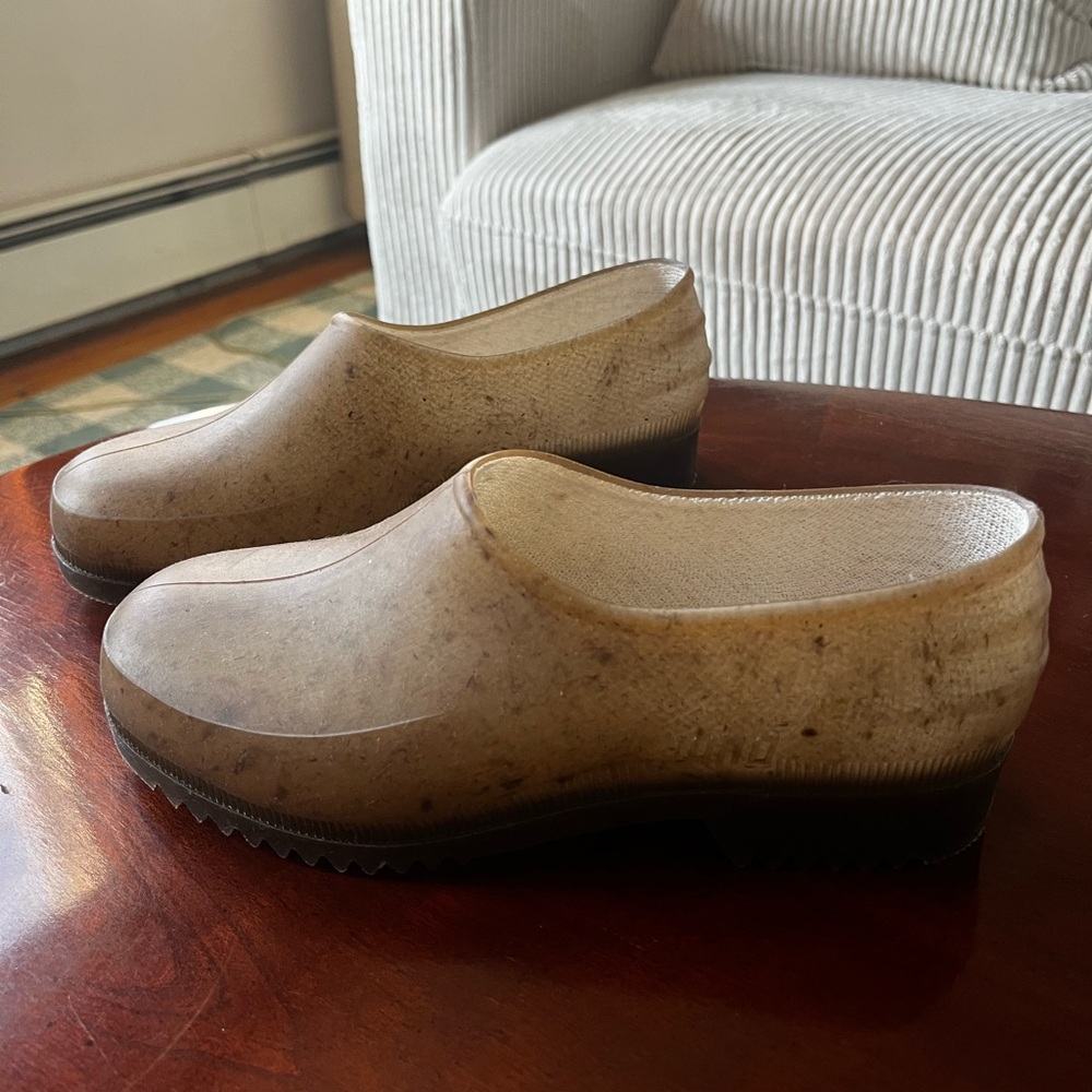 French Recycled Hemp Plasticana Gardana Clogs